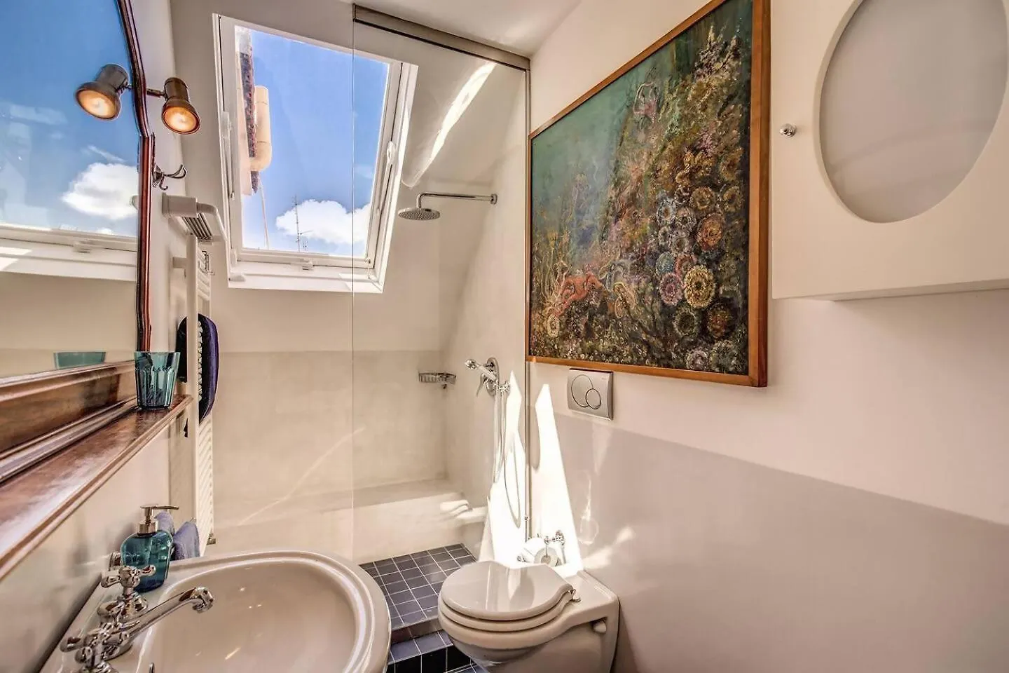Attic With Terrace Overlooking St Peters Basilica Rome Apartment