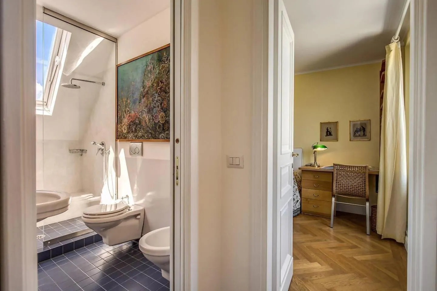 Attic With Terrace Overlooking St Peters Basilica Rome 0*,